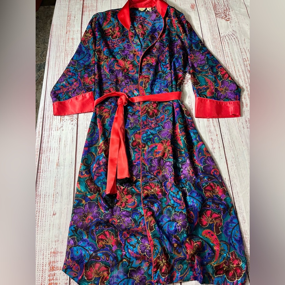 Victoria's Secret Gold Label Vintage Floral Satin Robe with Red Trim size M/L